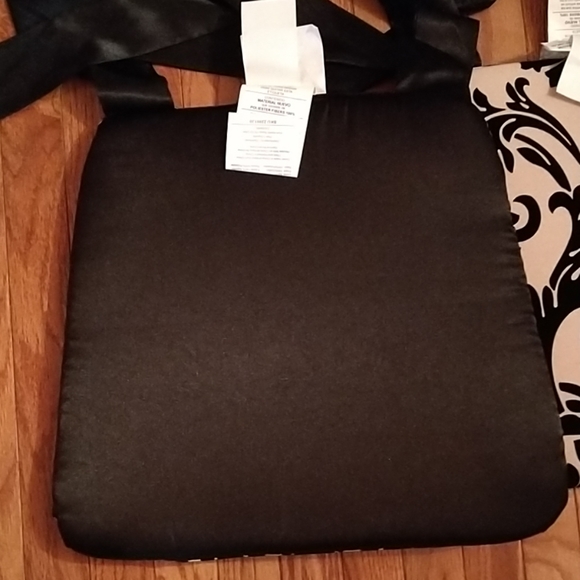 Stool/chair cushions - Picture 3 of 3